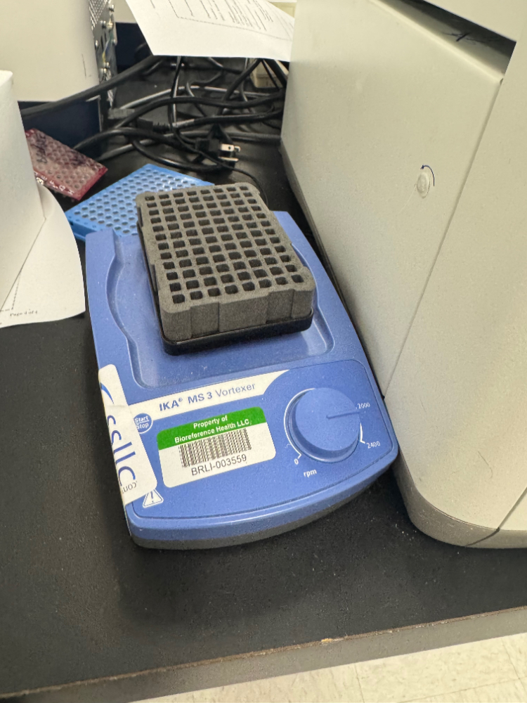 Image of IKA MS 3 Vortexer